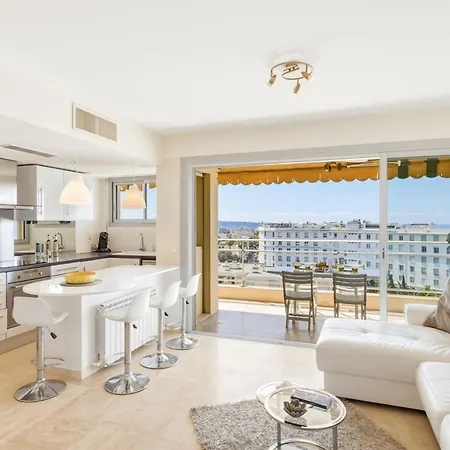 Appartamento Seaview Retreat 1br With Terrace